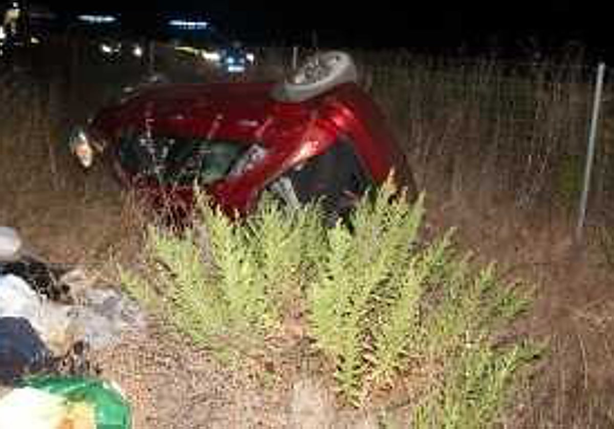 El vehículo se salió de la vía al tratar de eludir el control en carretera