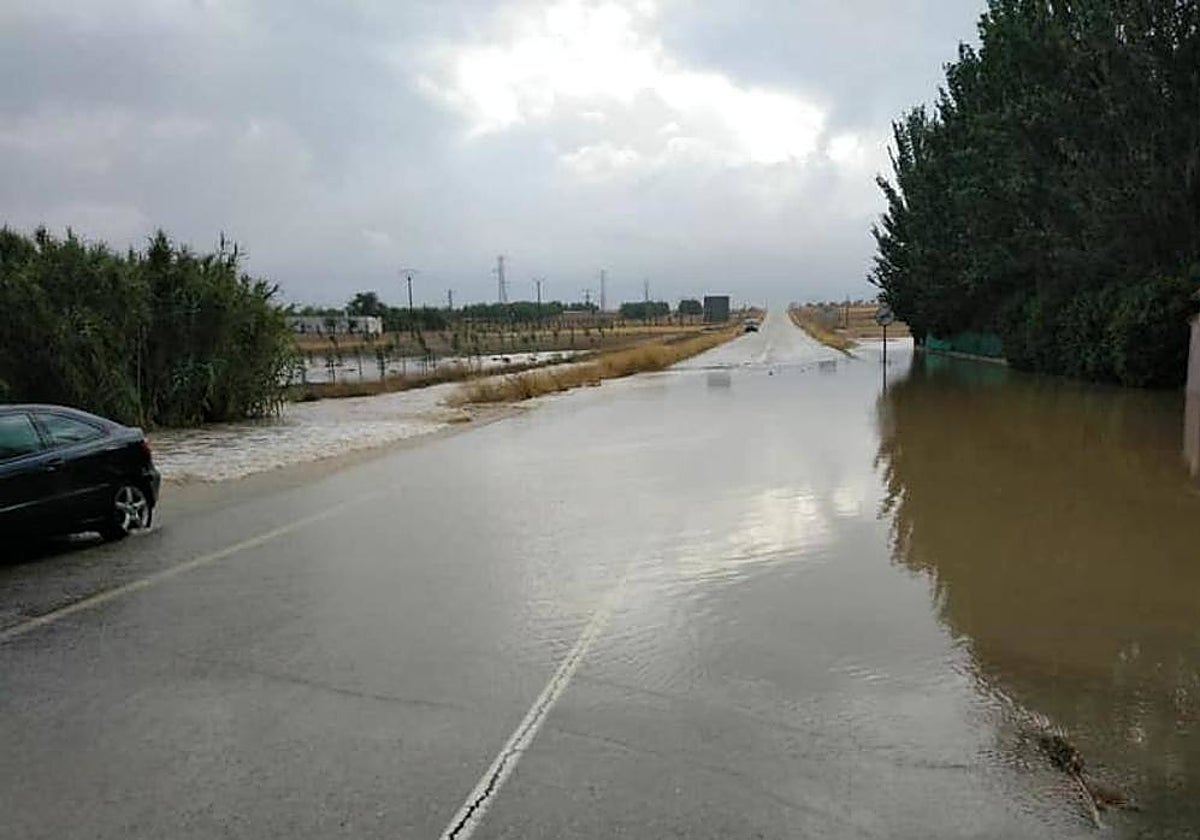 En la imagen de archivo, una de las inundaciones provocadas por las tormentas caídas en la región