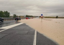 La  A-42 continúa cortada a la altura de Toledo, Cabañas de La Sagra y Olías del Rey por la DANA