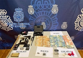 Descubren a cinco traficantes por vender droga en el mismo piso franco de Elche donde ya cayó otra banda el año pasado