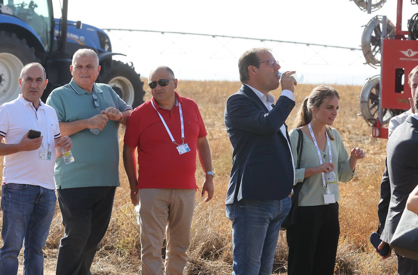 La visita de los ministros de Agricultura de la UE a la innovadora finca de Rabanales