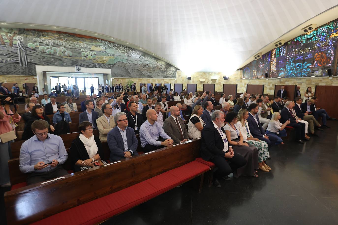 La visita de los ministros de Agricultura de la UE a la innovadora finca de Rabanales