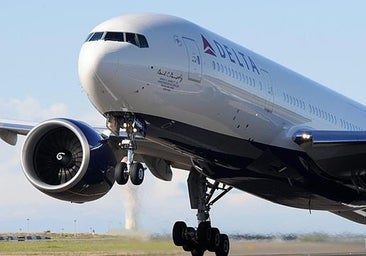 Un vuelo con destino Barcelona da media vuelta por la diarrea de un pasajero
