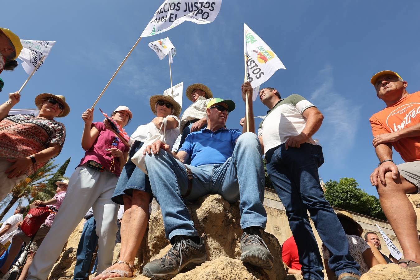Fotos: El campo estalla en Córdoba frente a los ministros de la UE