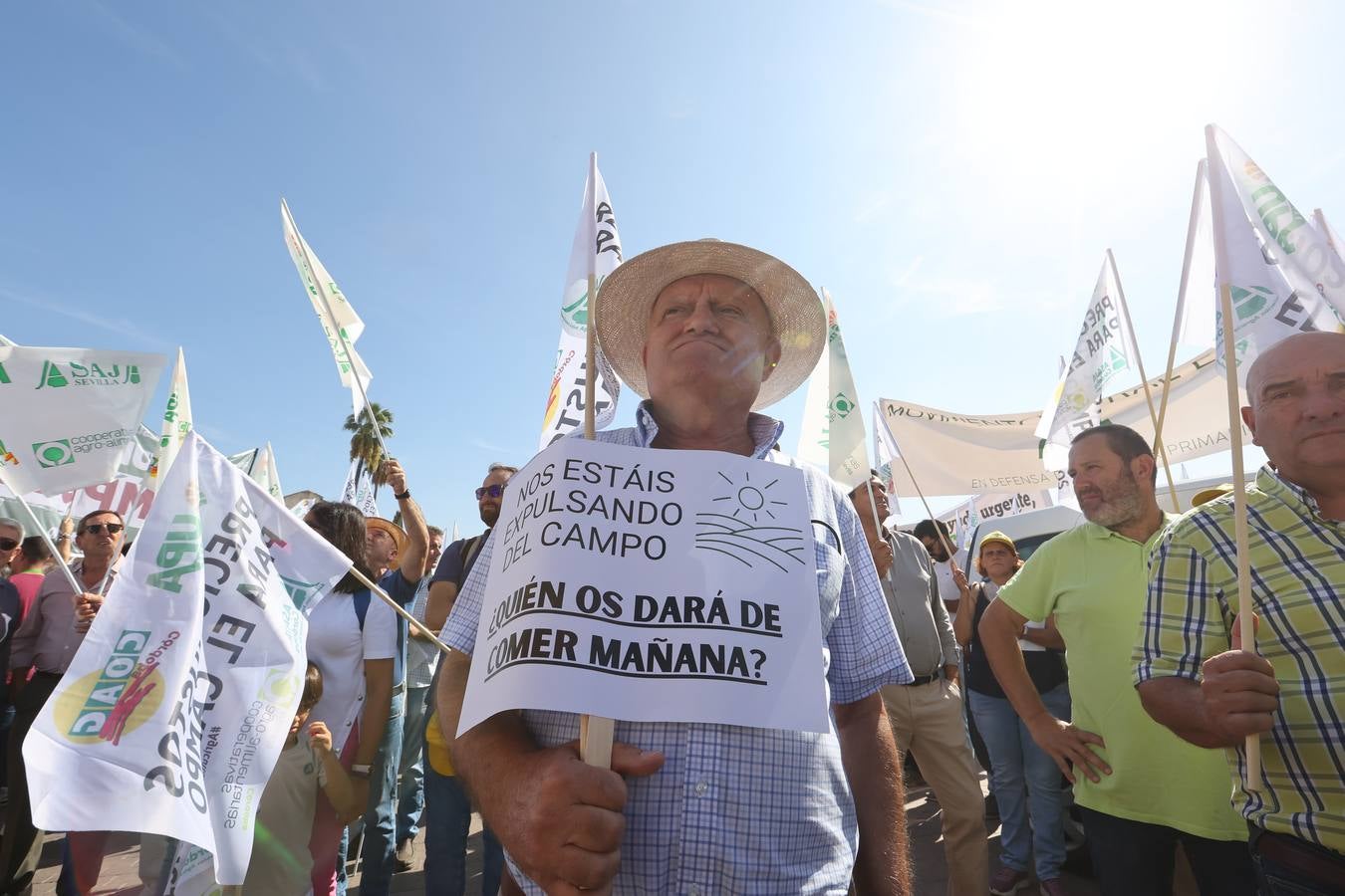 Fotos: El campo estalla en Córdoba frente a los ministros de la UE