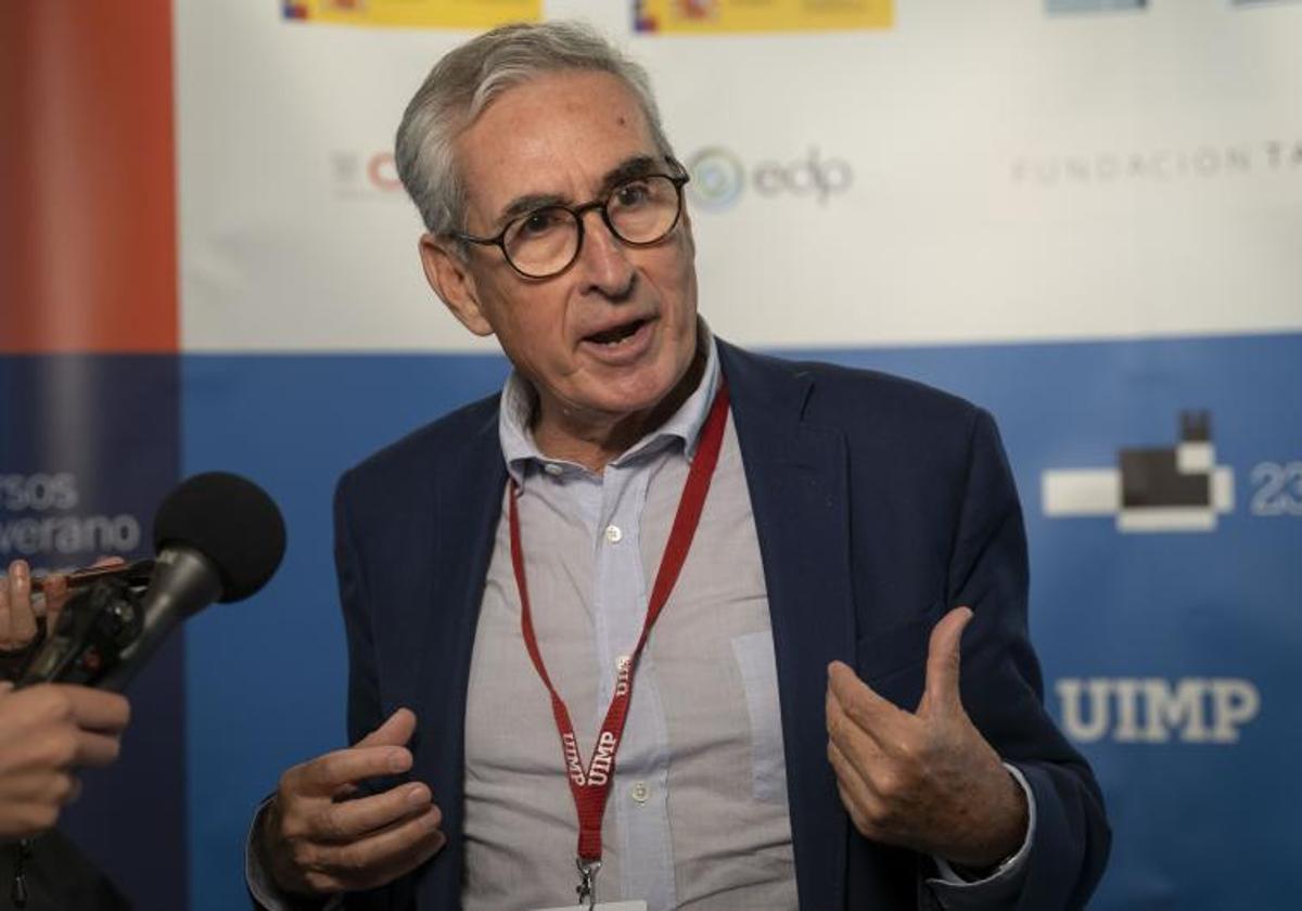 El exvicepresidente del Gobierno vasco y exministro de la Presidencia socialista, Ramón Jaúregui