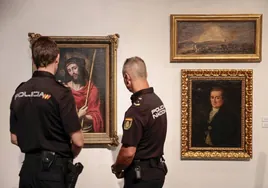 Una detenida y cuatro investigados por intentar vender cinco pinturas falsas de Goya, Juan de Juanes, Miró y Renoir