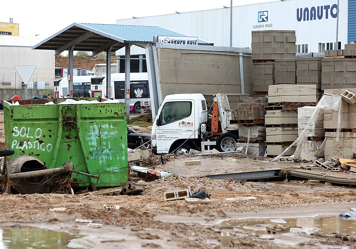 Así amaneció la zona industrial del Polígono de Toledo