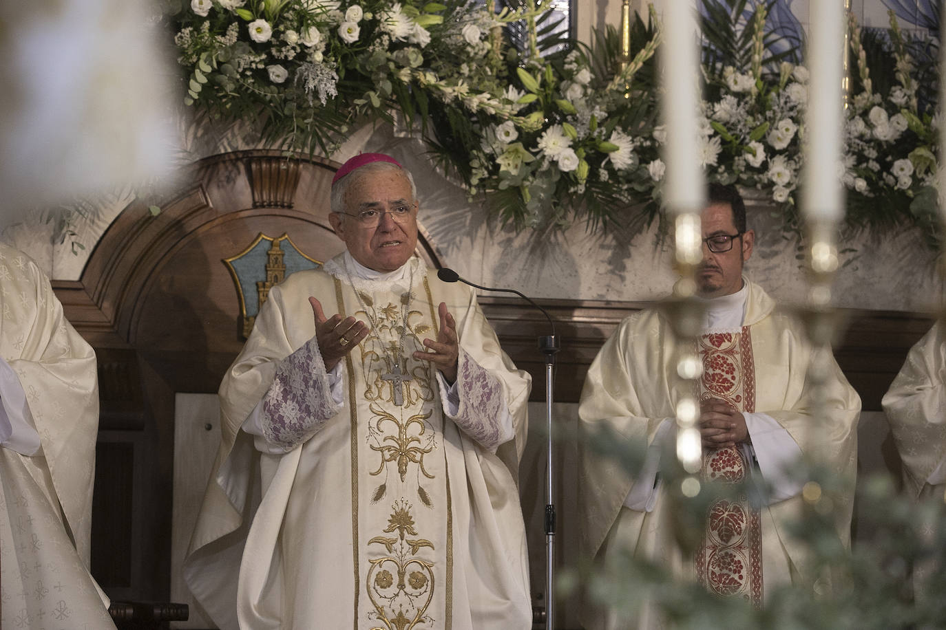 Fotos: La misa del obispo y el ambiente festivo de la Fuensanta en Córdoba