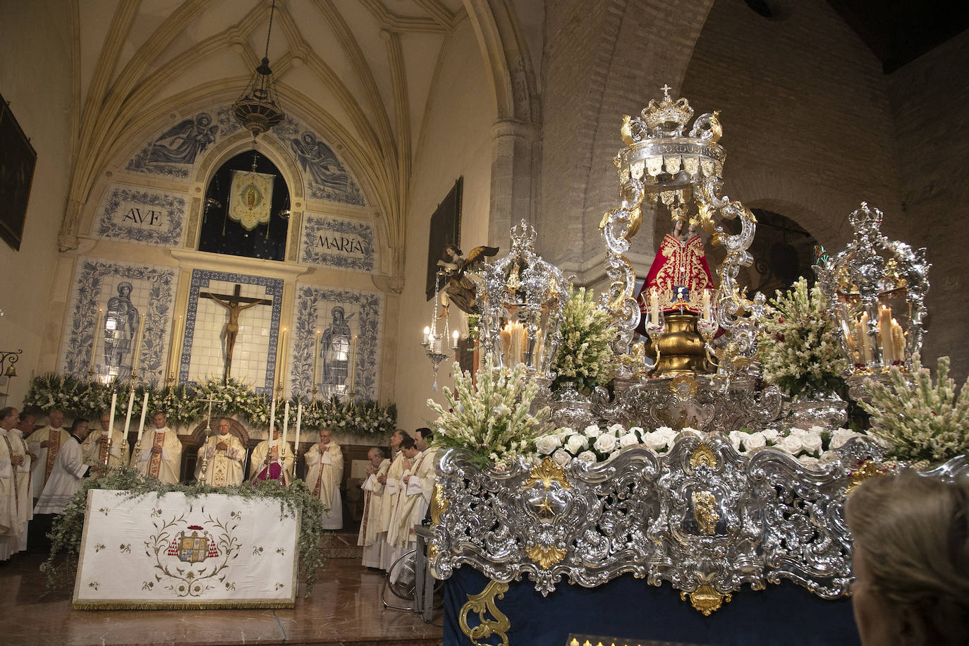 Fotos: La misa del obispo y el ambiente festivo de la Fuensanta en Córdoba