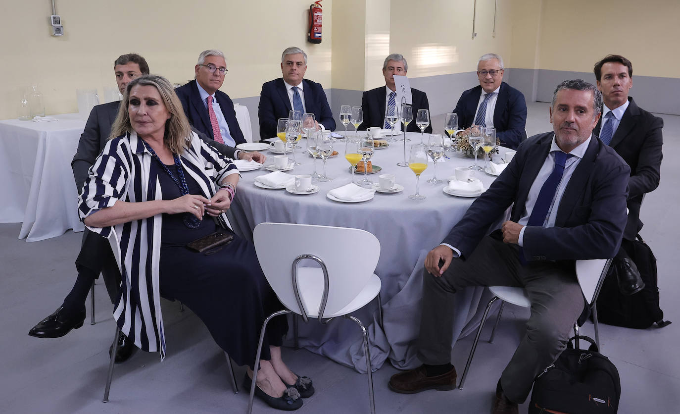 Isabel Arribas, Manuel Diaz, José Manuel García, Antonio Zafra, Francisco Reifs, Damián Cabrera, Gonzalo Ortiz y Álvaro Ales