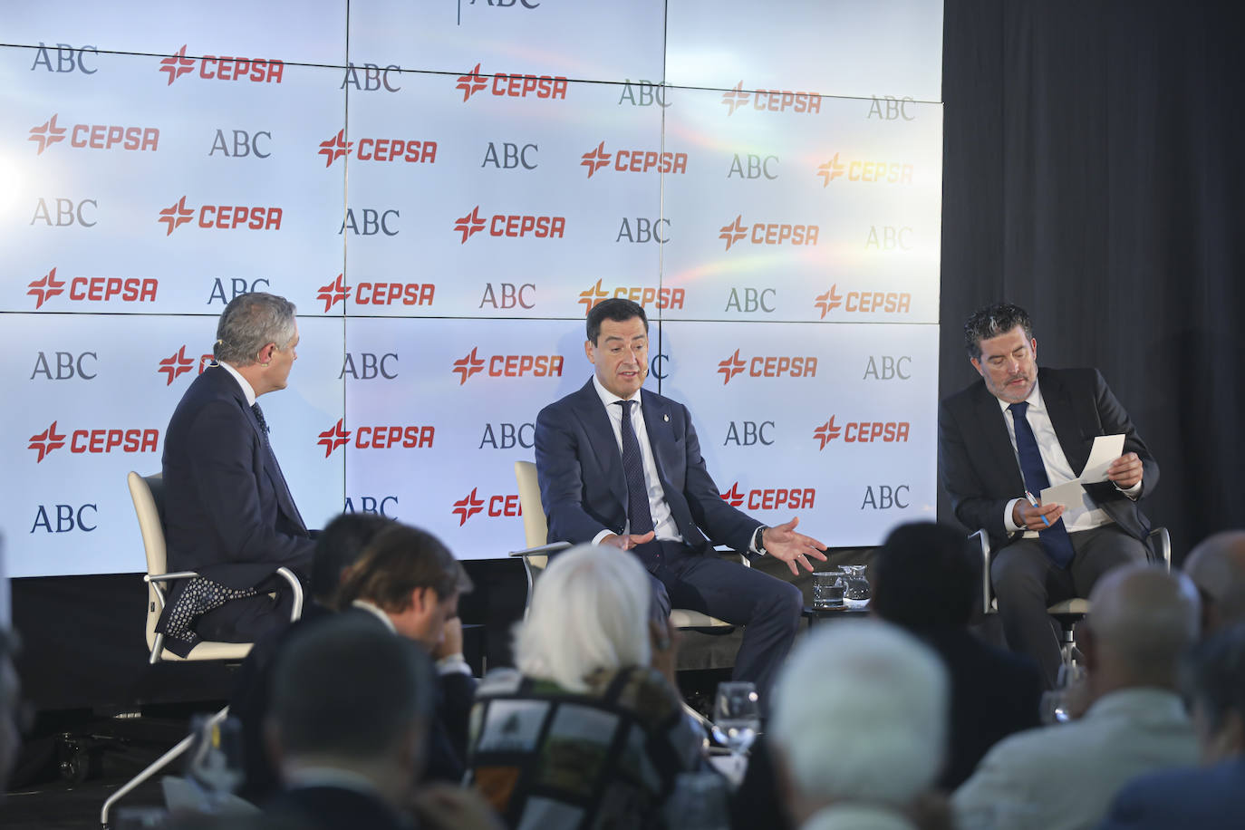 Foro ABC con Juanma Moreno, en imágenes (parte I)