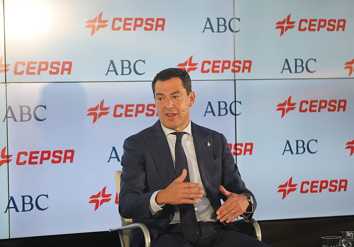 Juanma Moreno, en el Foro ABC