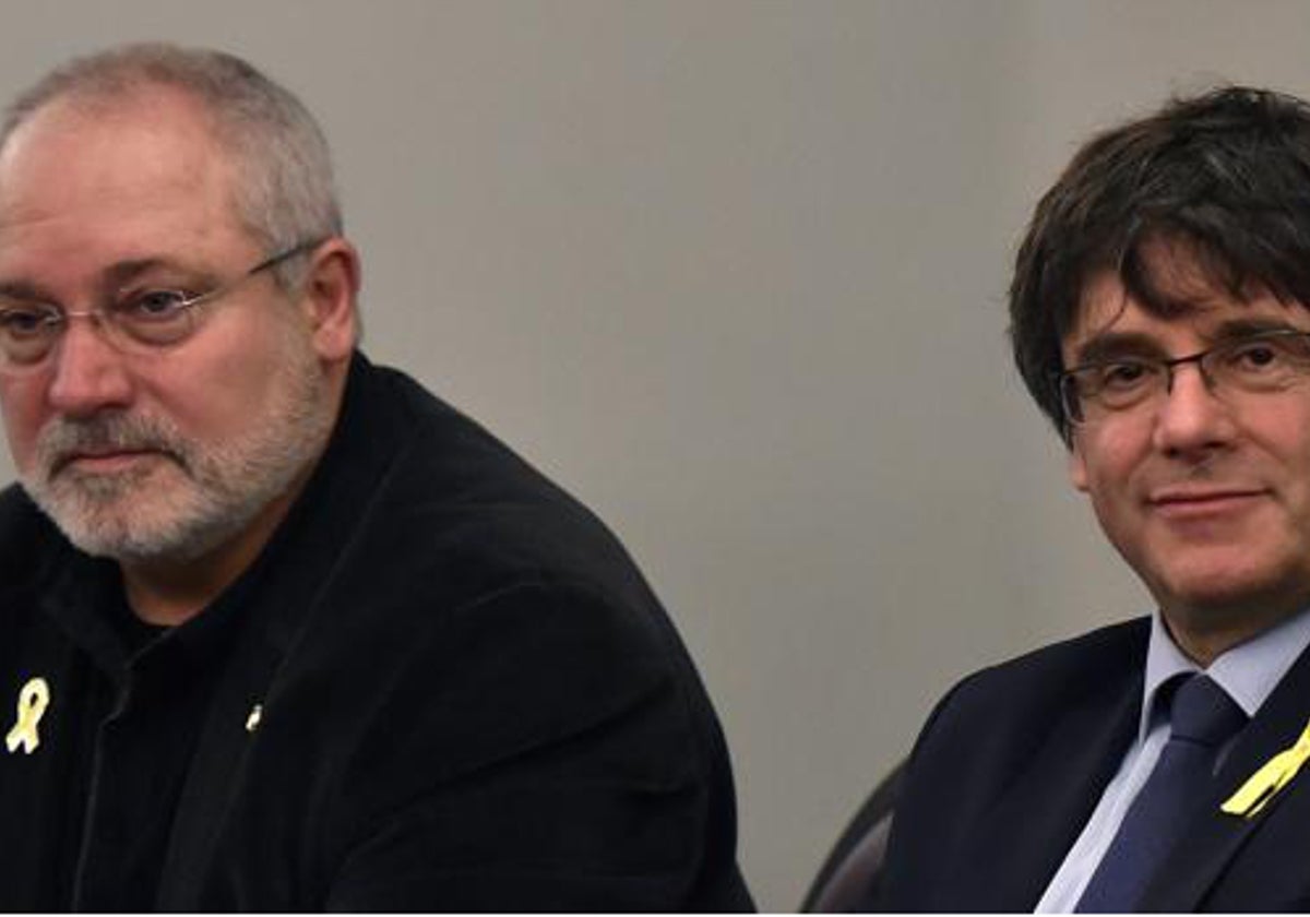 Puigdemont con el exconsejero huido Lluis Puig