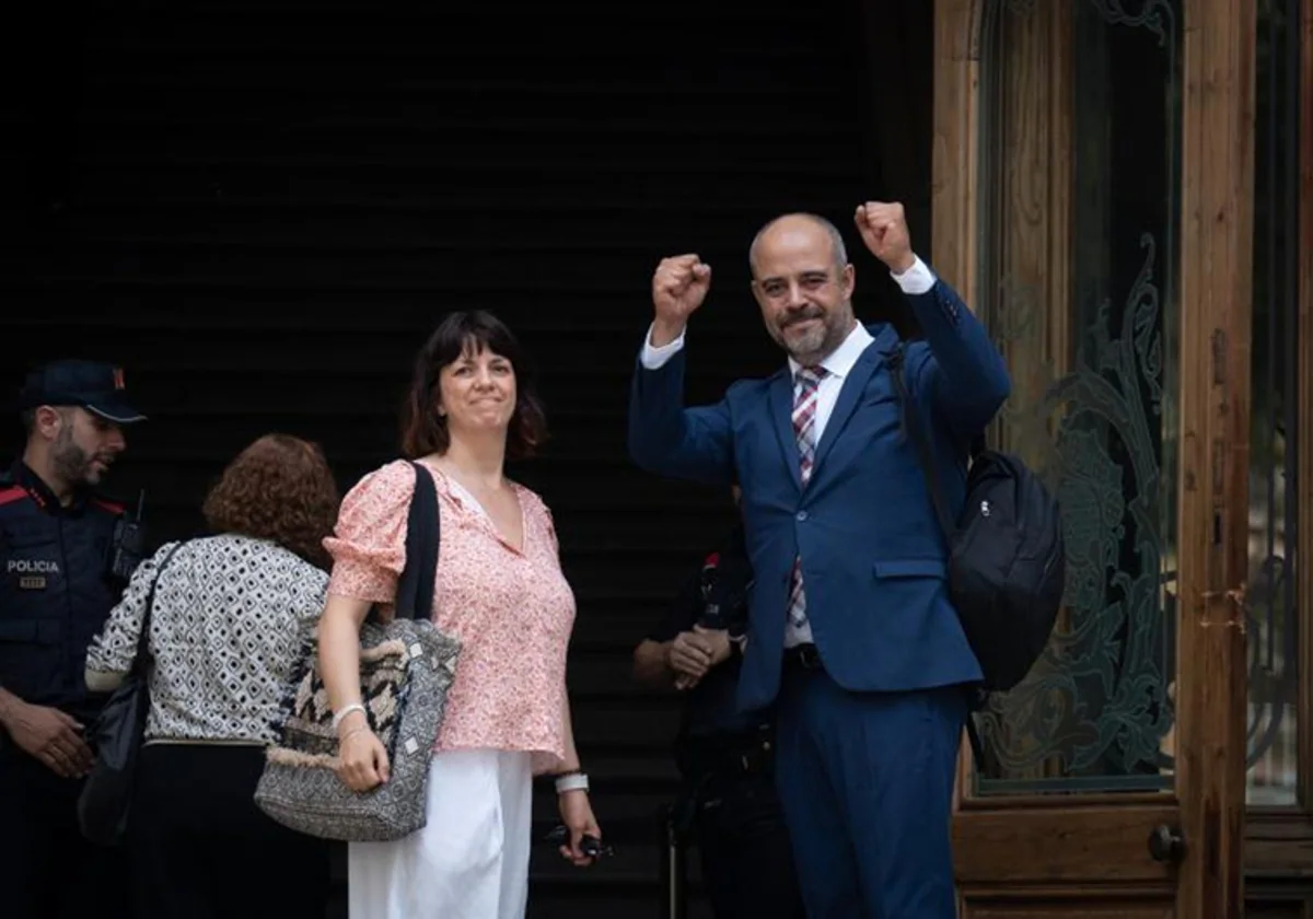 El exconsejero Buch, a su llegada al juicio en la Audiencia de Barcelona, el pasado junio