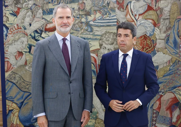 Su Majestad el Rey Felipe VI recibe al presidente de la Generalitat Valenciana, Carlos Mazón