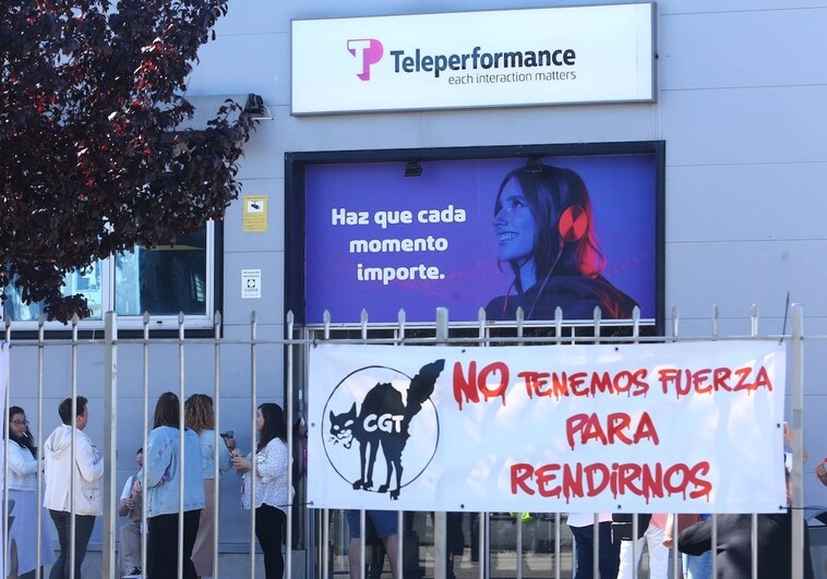 Concentración de trabajadores en Teleperformance