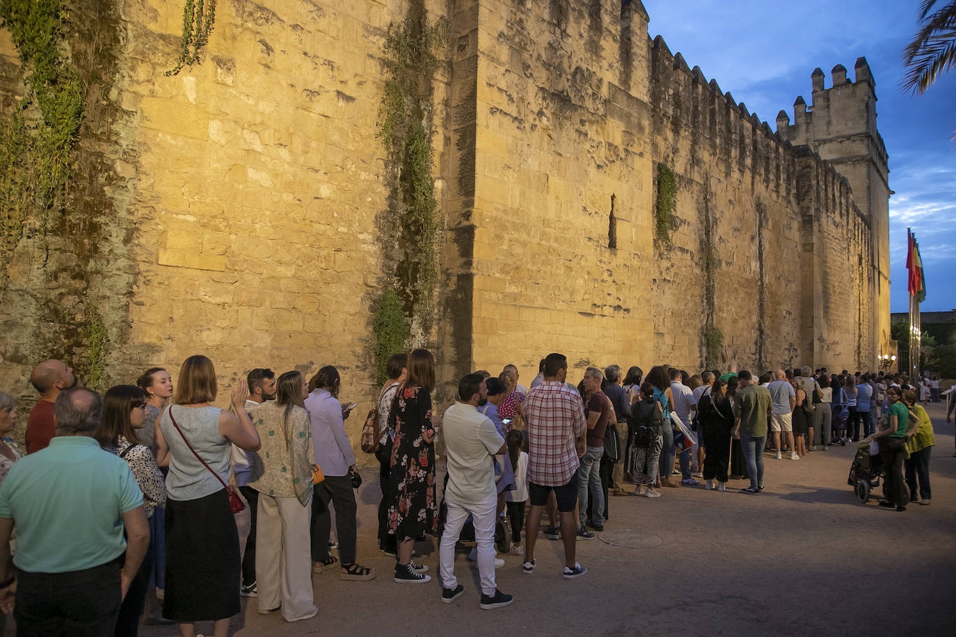 Fotos: La Noche del Patrimonio en Córdoba llena calles, monumentos y museos