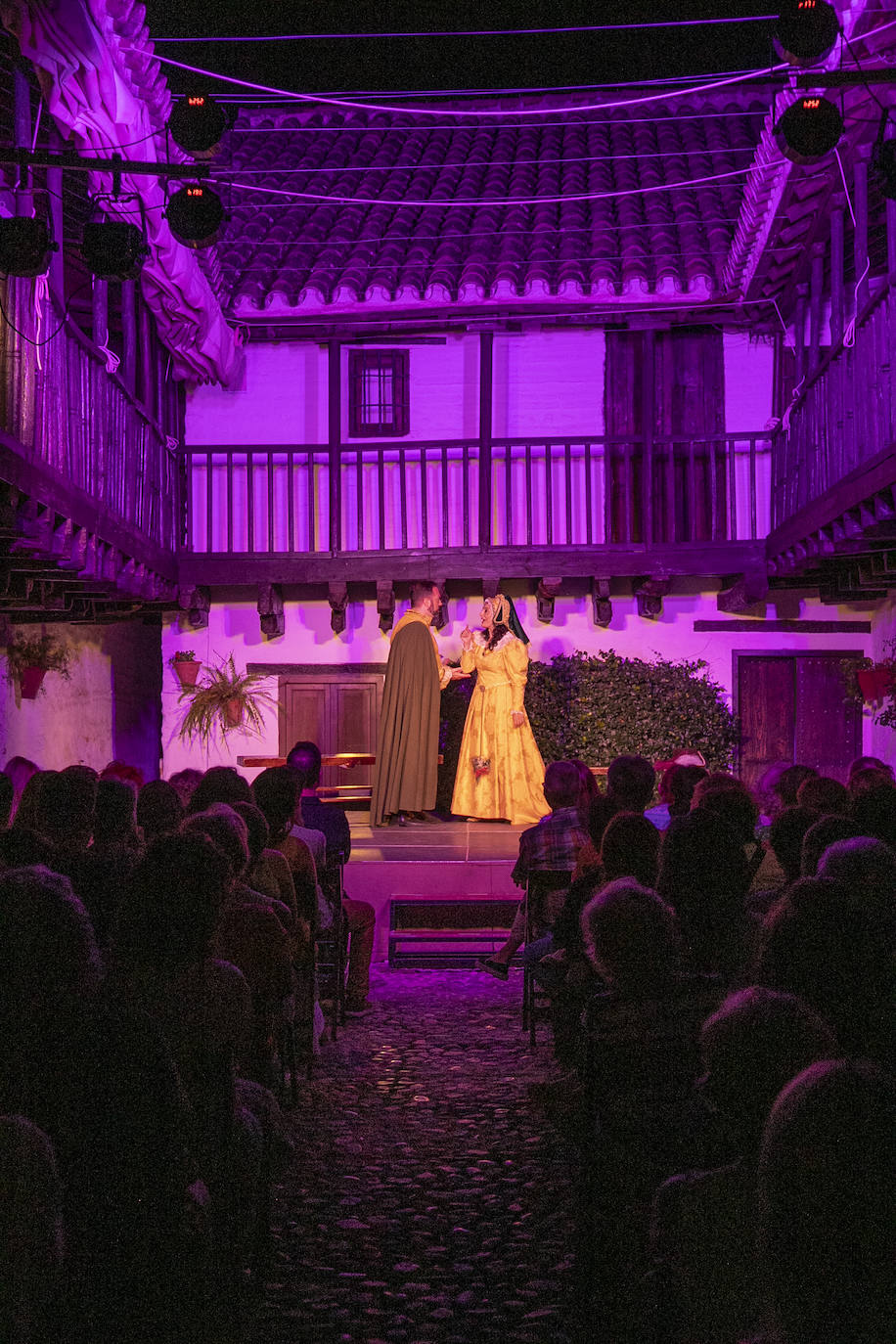 Fotos: La Noche del Patrimonio en Córdoba llena calles, monumentos y museos