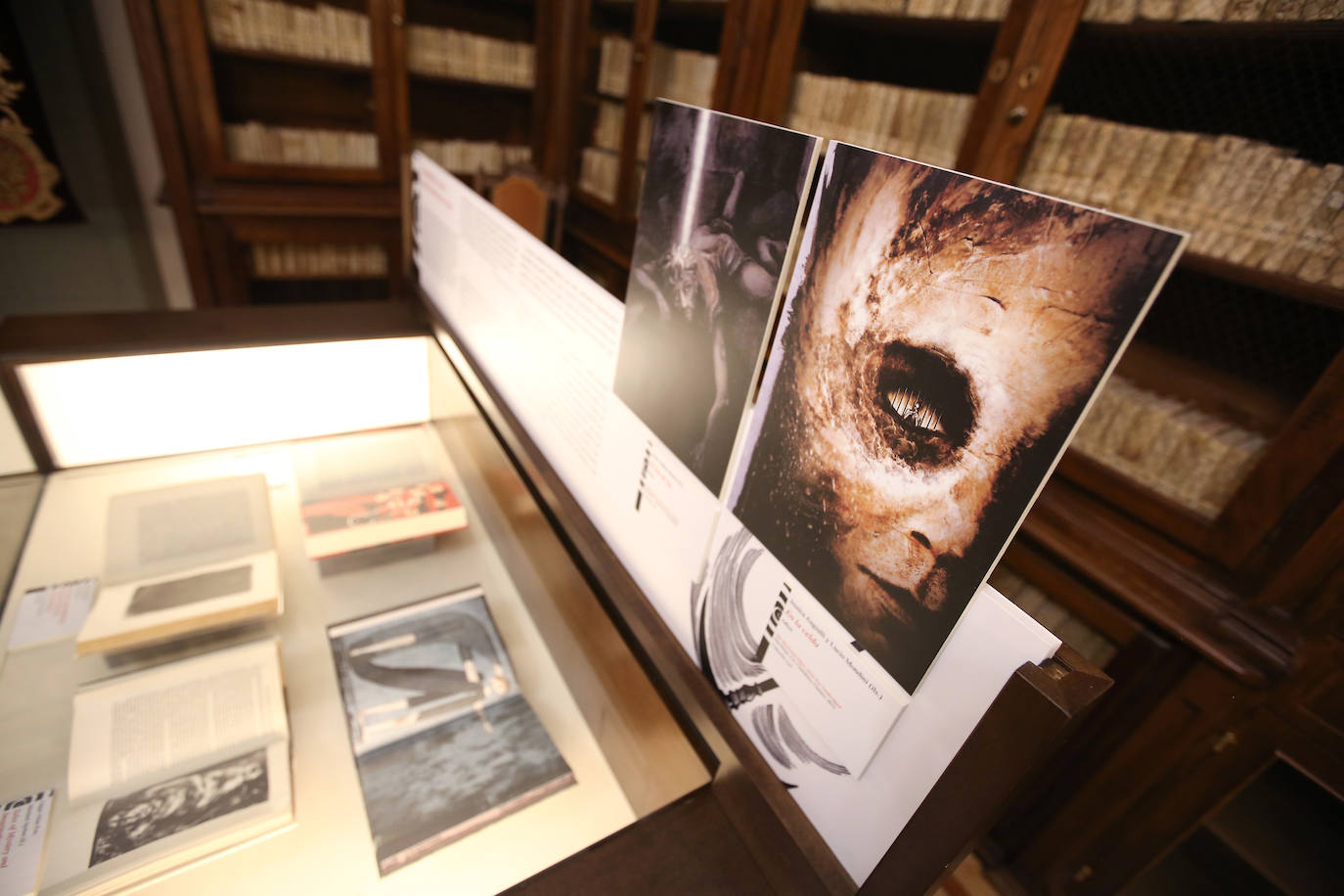 Una exposición en Toledo recoge las numerosas ediciones e ilustraciones de &#039;El pozo y el péndulo&#039;, de Edgar Allan Poe