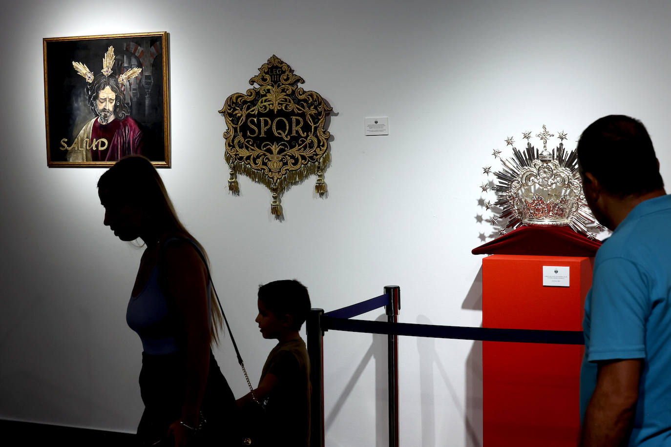 La emotiva exposición &#039;Diez años de la Salud en Córdoba&#039;, en imágenes