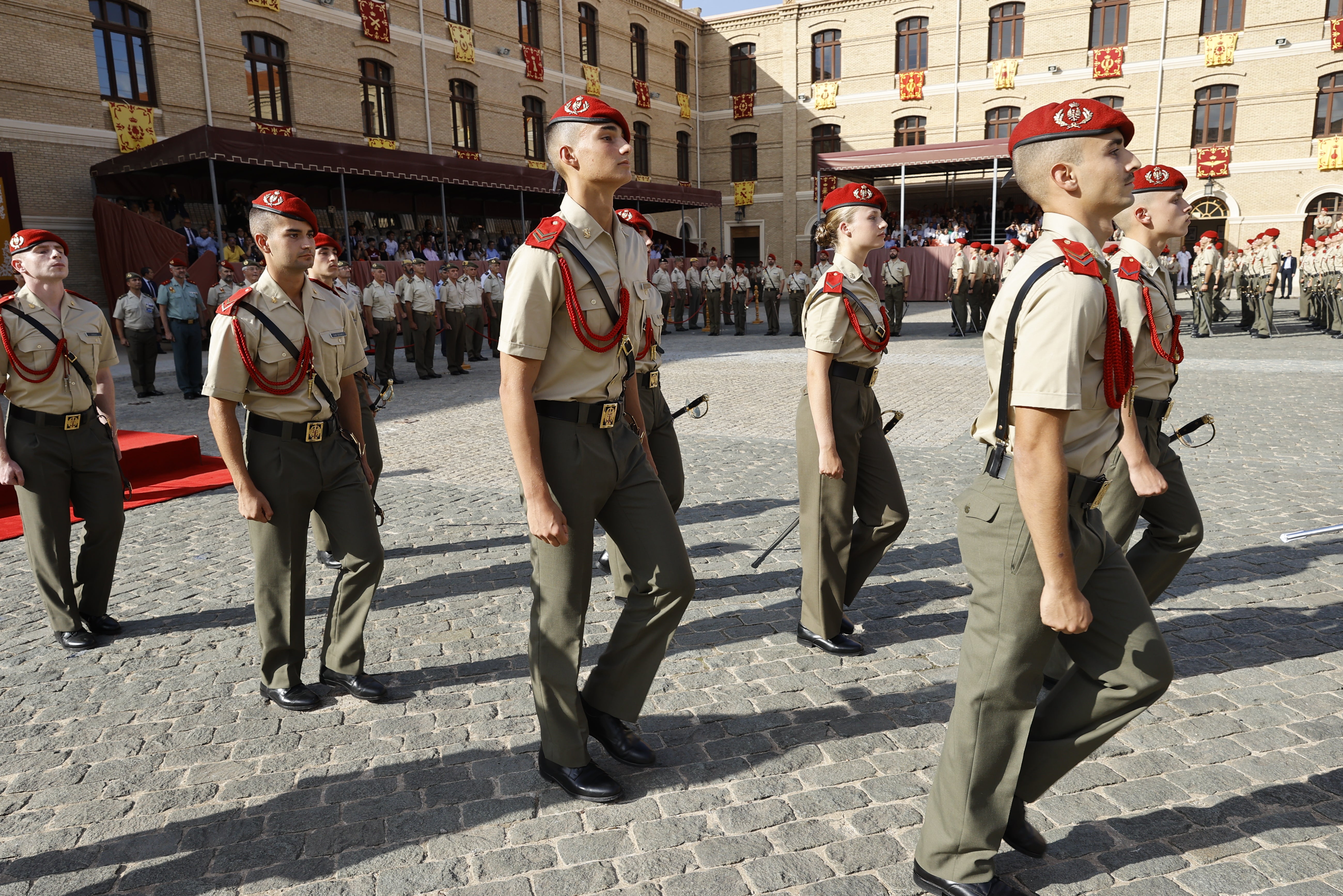 La Princesa Leonor participa en el acto de entrega de sables, este martes en la Academia General Militar de Zaragoza