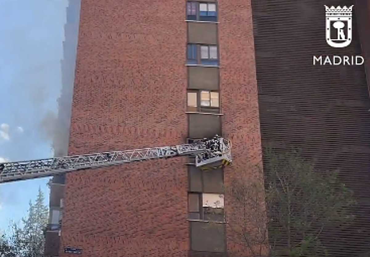 Fachada de la vivienda incendiada