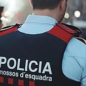 Detenido por robar 38.000 euros en apartamentos turísticos en Barcelona
