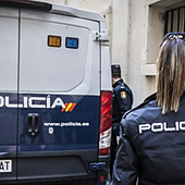 Dos policías nacionales de Fuerteventura, condenados a indemnizar con 90.000 euros a una compañera por acoso laboral