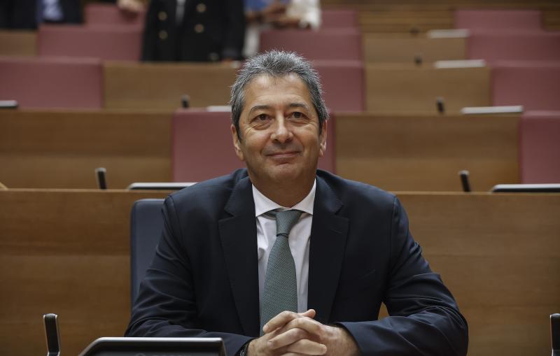 Imagen del vicepresidente de la Generalitat Valenciana, Vicente Barrera, en las Cortes