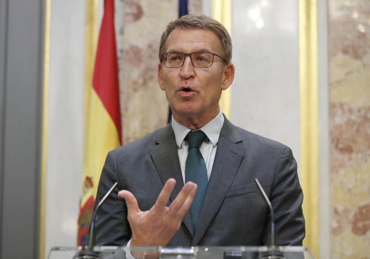 Feijóo, durante su intervención tras el pleno que aprobó el uso de las lenguas en el Congreso