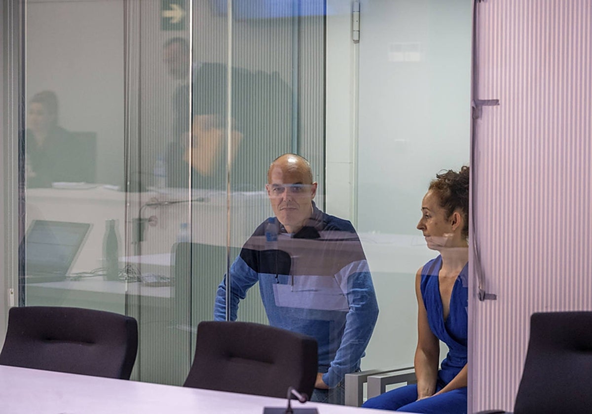 Carrera Sarobe, tras la mampara de seguridad de la sala de juicios de la Audiencia Nacional