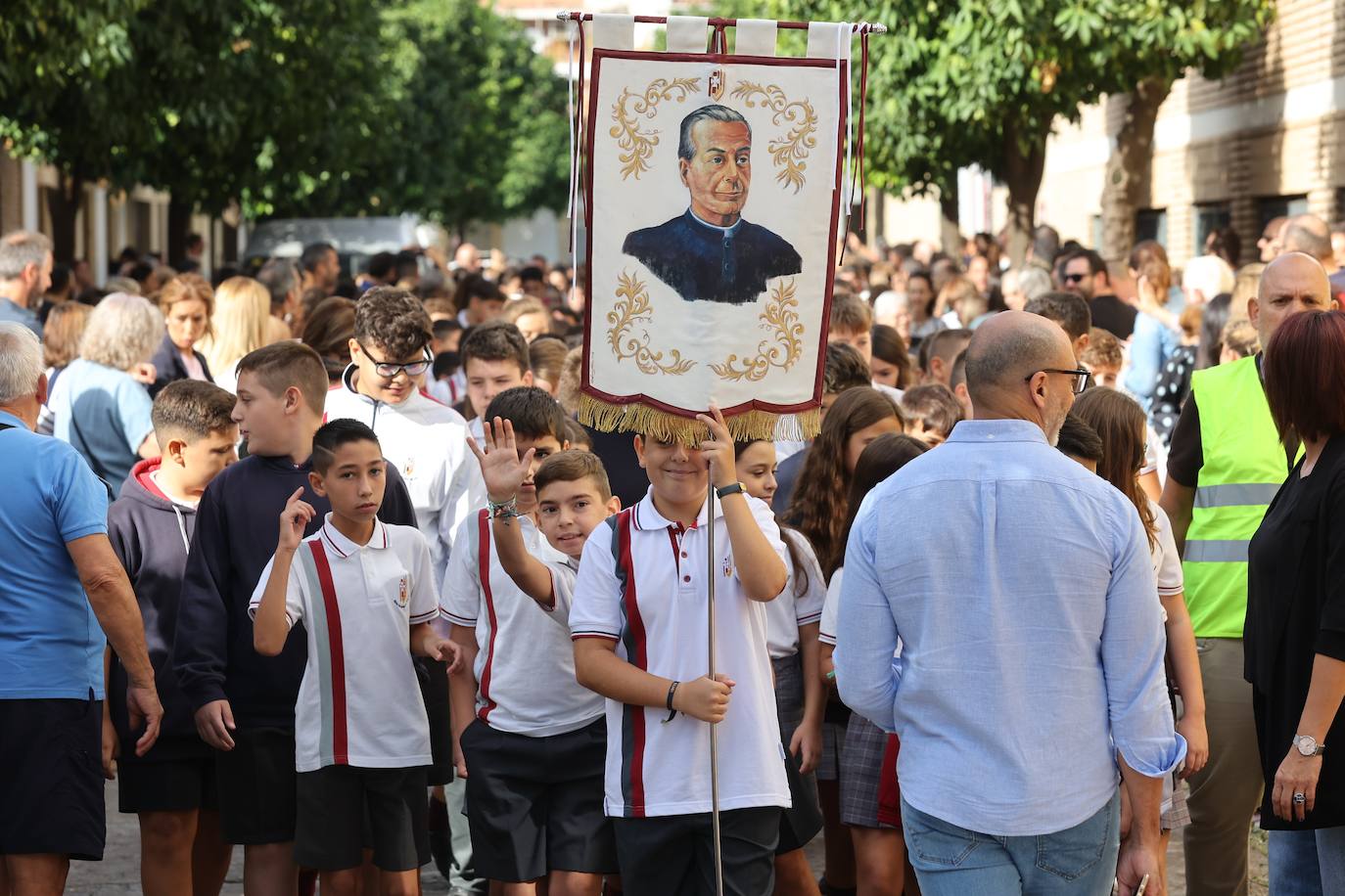 Fotos: La procesión infantil del colegio de las Mercedarias de Córdoba