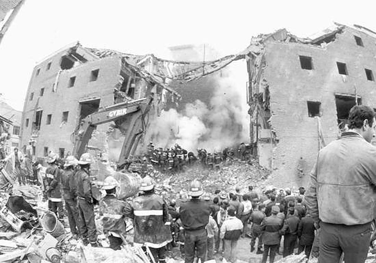 Atentado de la casa cuartel de Zaragoza