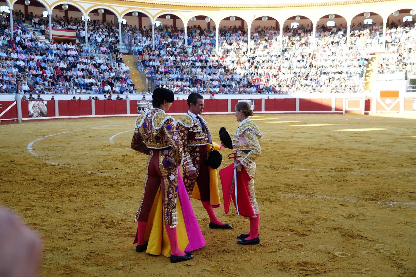 Fotos: Puerta Grande para Rocío Romero en su alternativa en Pozoblanco