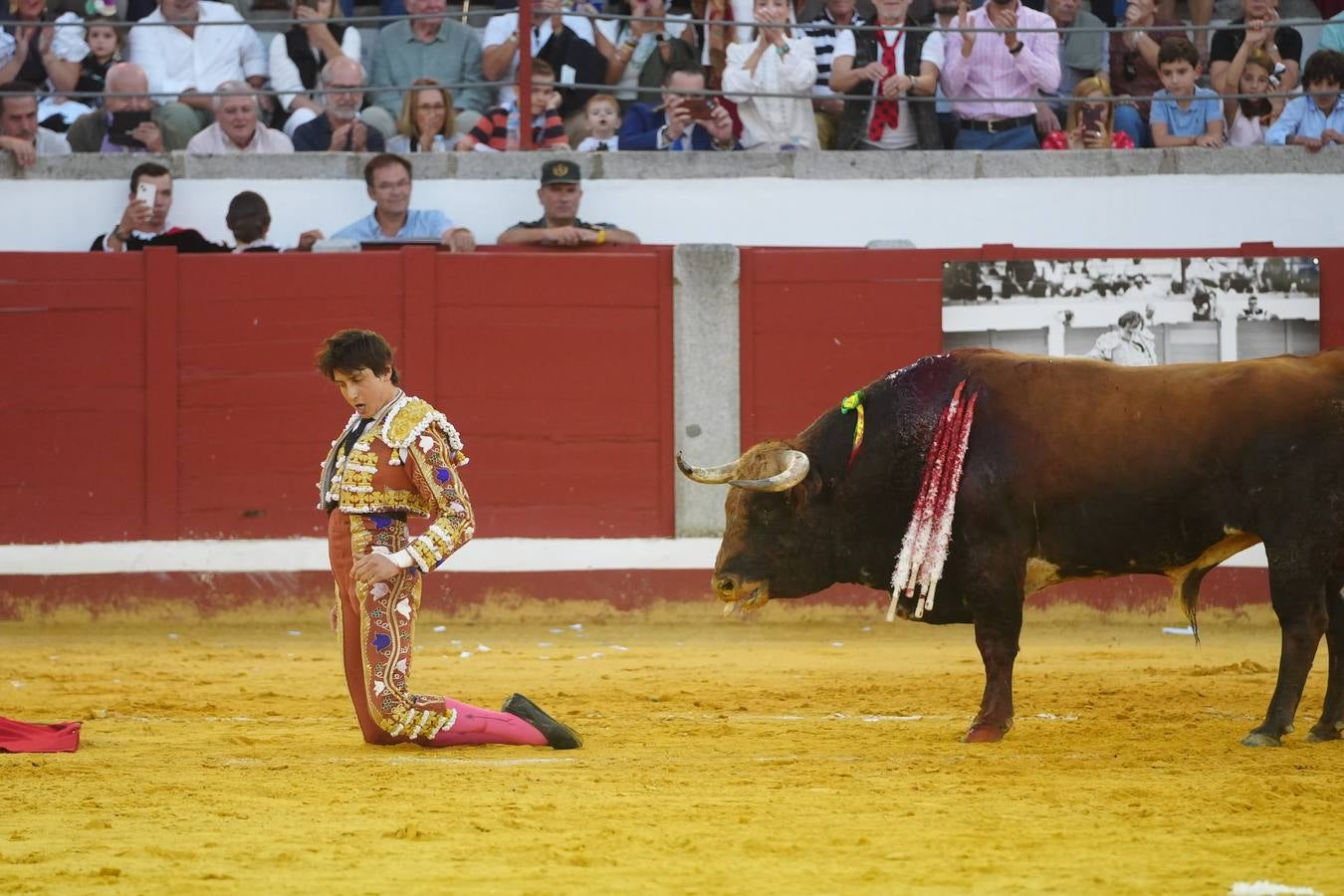 Fotos: Puerta Grande para Rocío Romero en su alternativa en Pozoblanco