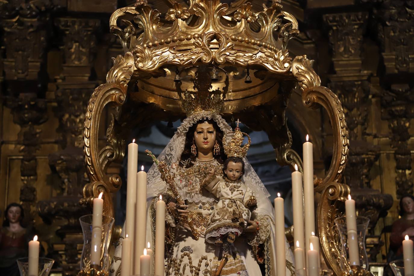 Fotos: la festiva procesión de Nuestra Señora del Socorro