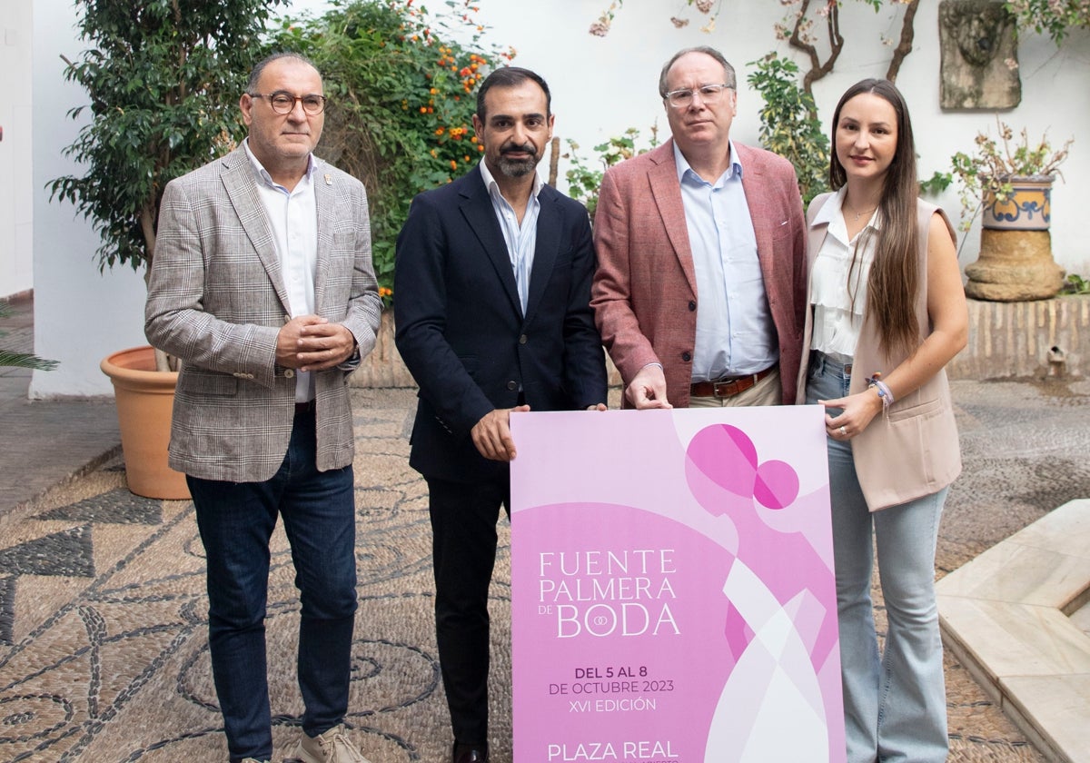 Autoridades y representantes del sector en la presentación de la feria