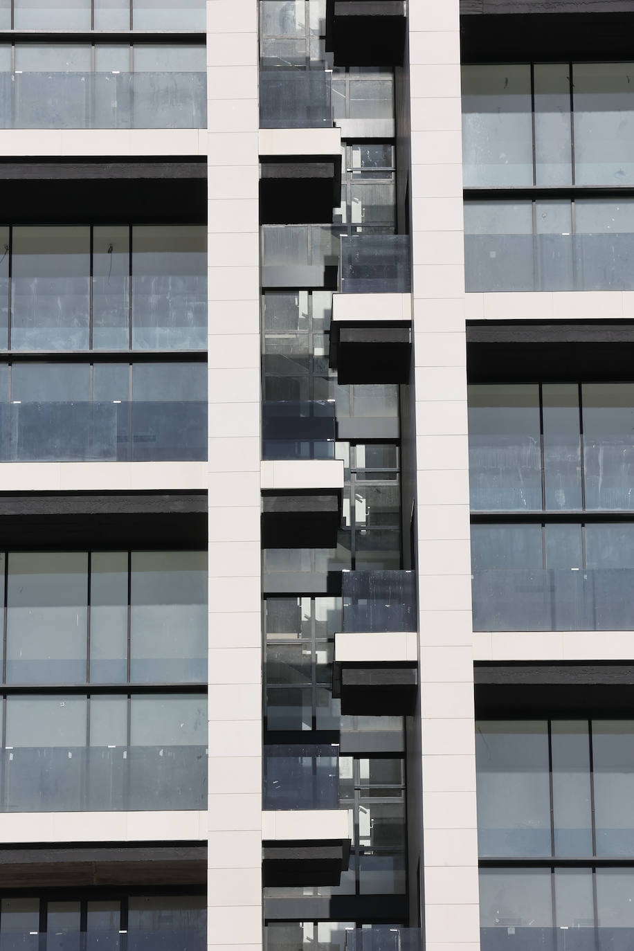 El flamante aspecto de la Torre del Agua de Córdoba, en imágenes