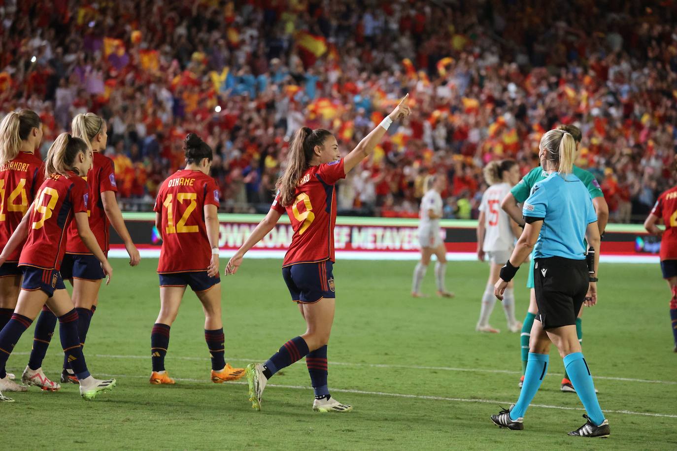 Fotos: La goleada de España a Suiza en El Arcángel