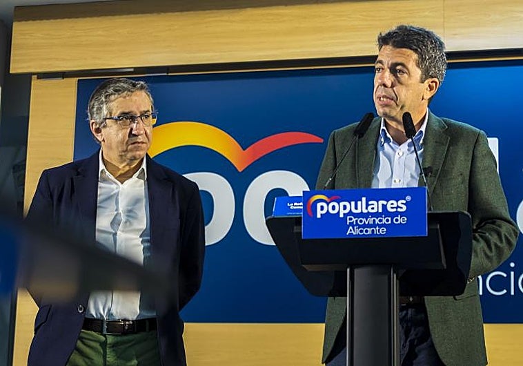 El conseller de Educación, José Antonio Rovira, junto al presidente de la Generalitat Valenciana, Carlos Mazón.