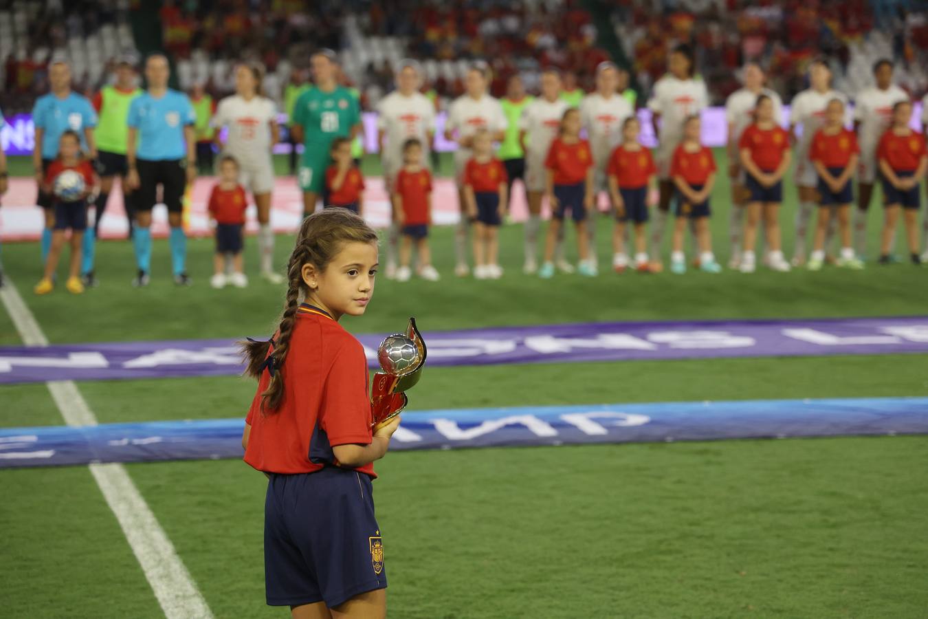 Fotos: La goleada de España a Suiza en El Arcángel