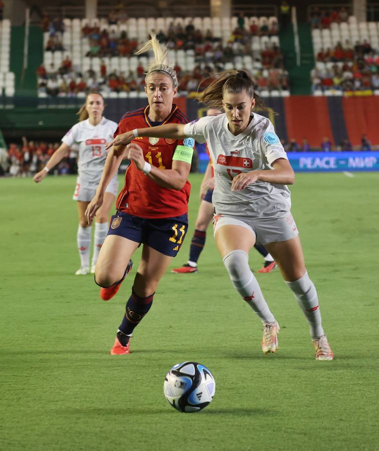 Fotos: La goleada de España a Suiza en El Arcángel