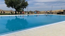 El Procurador del Común echa por tierra el cobro distinto en piscinas a los no empadronados