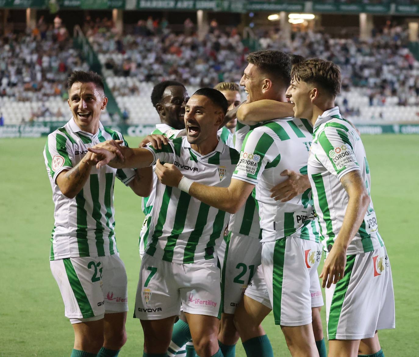 Fotos: El cómodo triunfo del Córdoba CF ante el Recreativo Granada