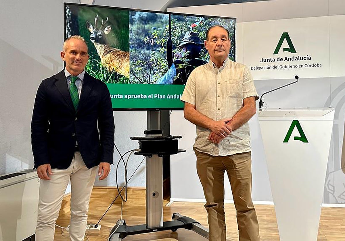 Rafael Martínez, junto a Francisco Javier Cano, en la rueda de prensa de este martes