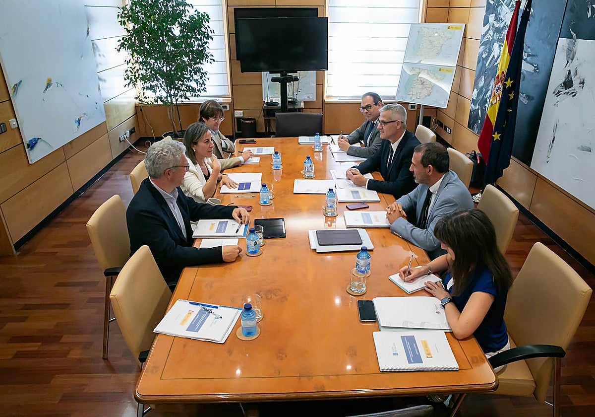 La reunión mantenida el miércoles en la sede del Ministerio