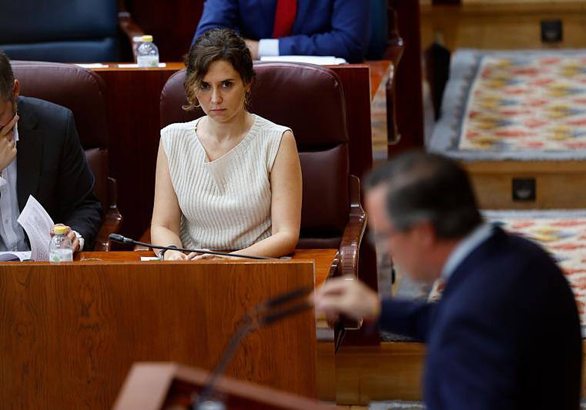 La presidenta de la Comunidad de Madrid, Isabel Díaz Ayuso, durante el Pleno de la Asamblea