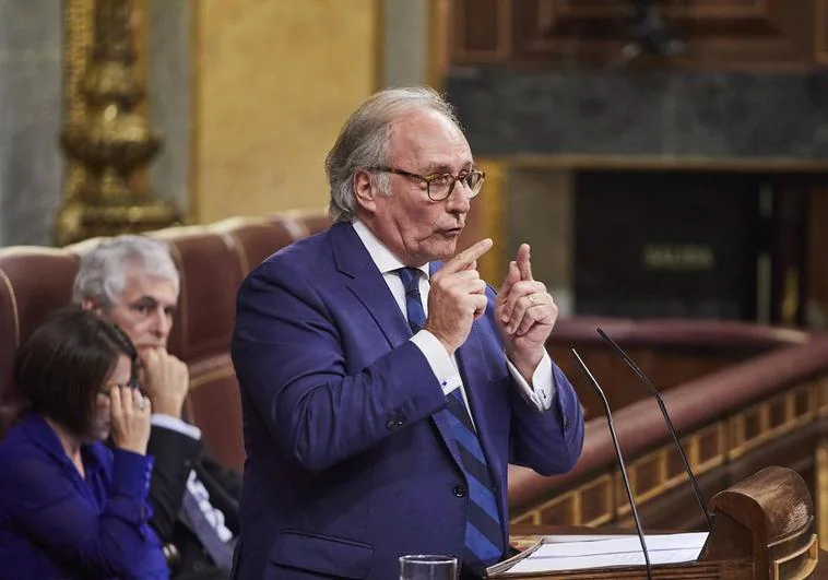 Juan José Aizcorbe, directivo y diputado de Vox, en el Congreso