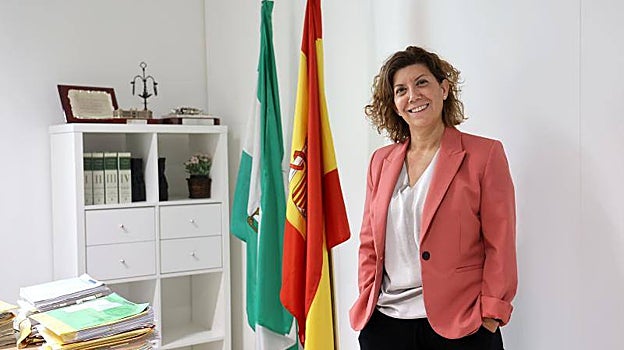 La fiscal de Seguridad Vial Natalia Izquierdo durante la entrevista a ABC